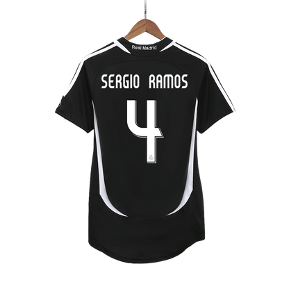 Ρεάλ Μαδρίτης Ρετρό φανέλα Εκτός 2006/07 SERGIO RAMOS #4