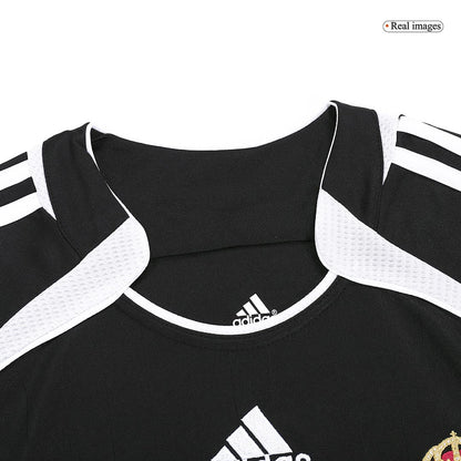 Retro Jersey SERGIO RAMOS #4 Real Madrid Retro Jersey Away Soccer Shirt 2006/07